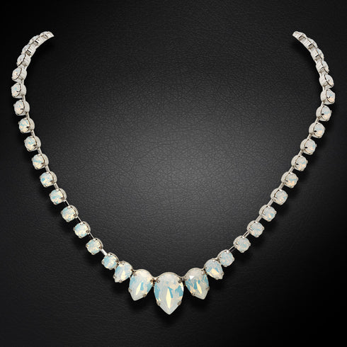 Vestuvinė kaklo papuošalas "Leonora (Baltasis Opalas)" su Swarovski™ kristalais